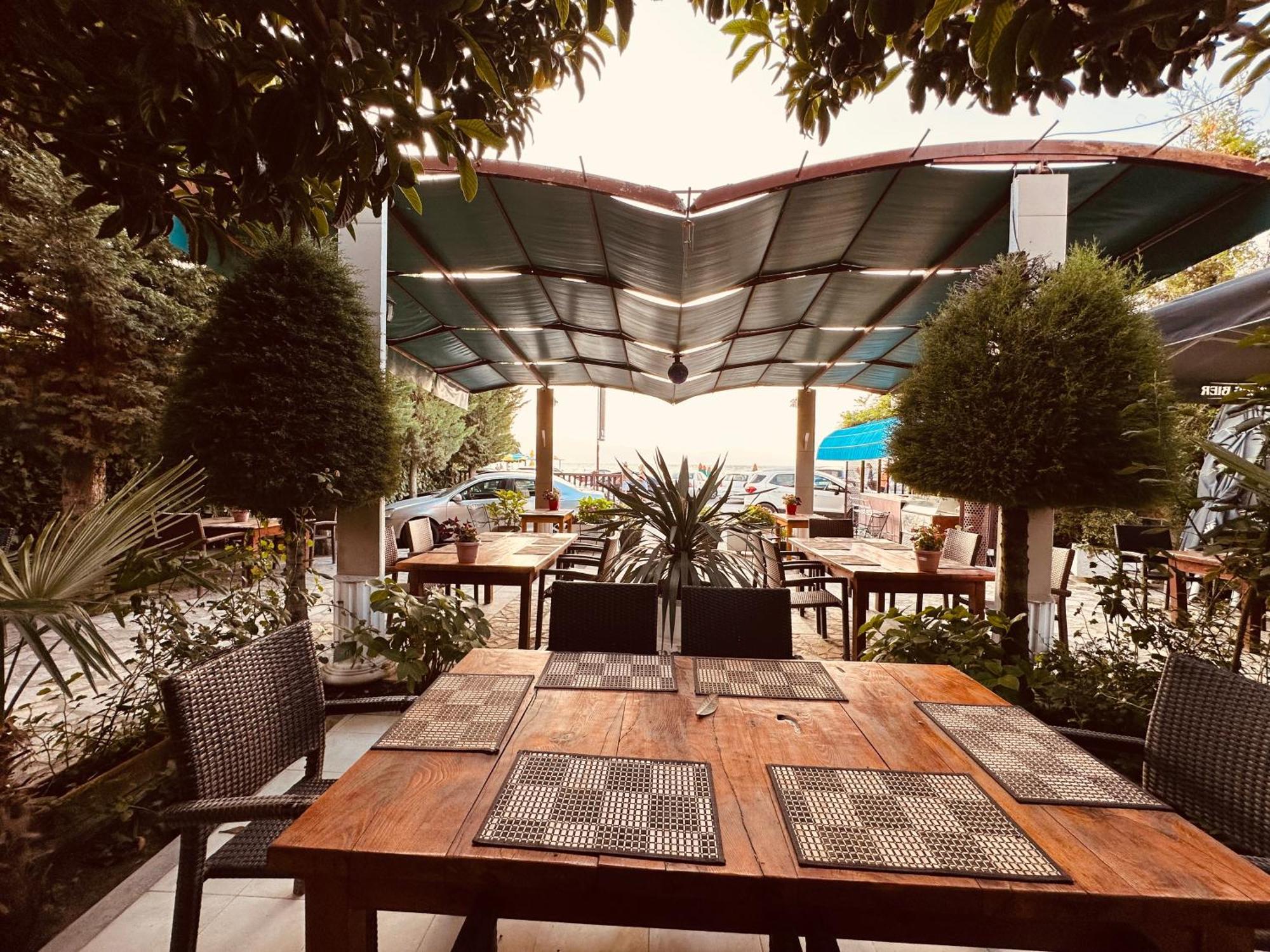 Hotel Saint Marena Pogradec Zewnętrze zdjęcie